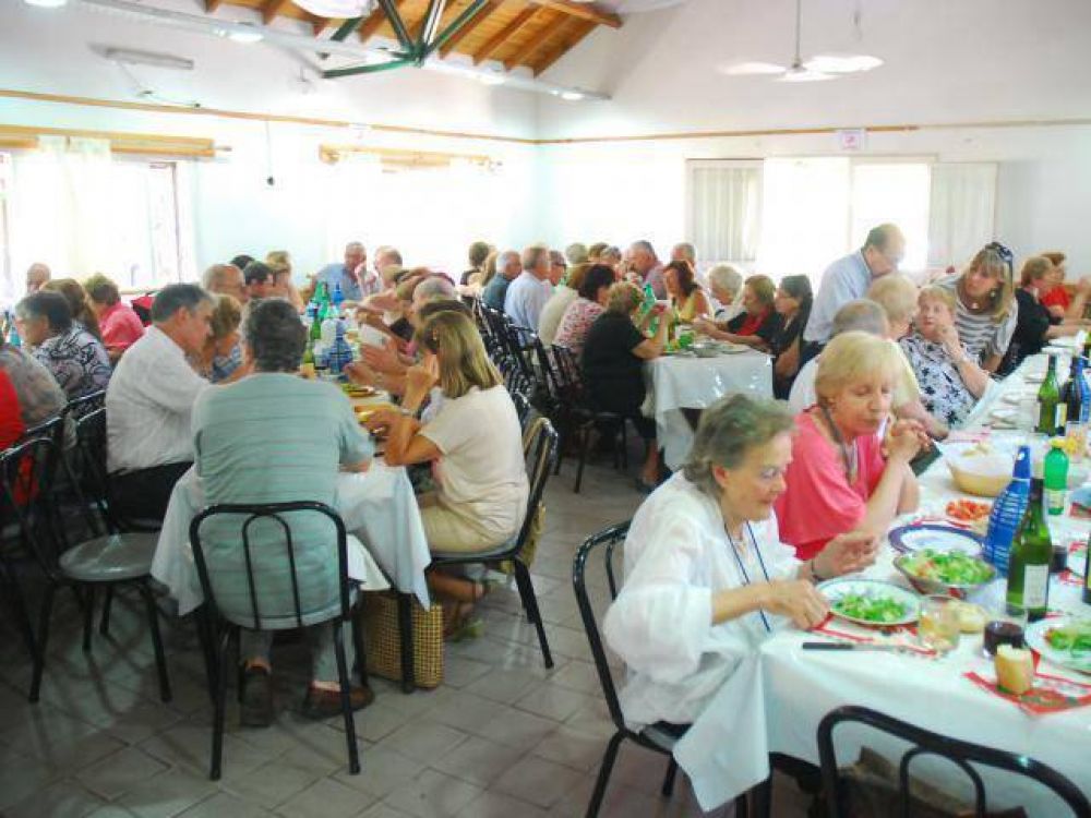 Piden que se mantenga el nombre de una plaza en el coraz�n de Don Bosco