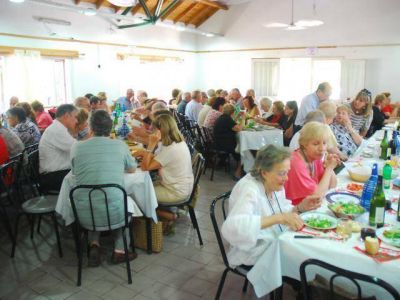 Piden que se mantenga el nombre de una plaza en el coraz�n de Don Bosco