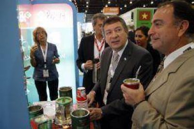 Zudaire Quiere Vender T� De Yerba Mate Con Frutas Disecadas A Los Arabes