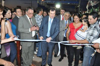 El Gobernador entreg� 540 viviendas en el barrio 25 de Mayo Ampliaci�n 