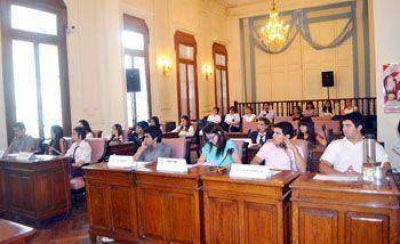 Realizaron la sesi�n de clausura del Parlamento Estudiantil 2012
