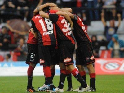 Newell's le gan� 3 a 0 a Rafaela y jugar� la pr�xima edici�n de la Libertadores