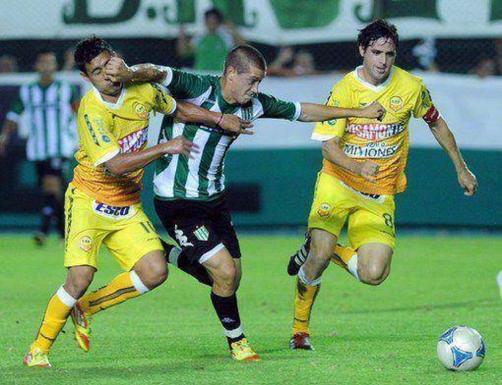 Crucero perdi� en el sur y no sale del mal momento