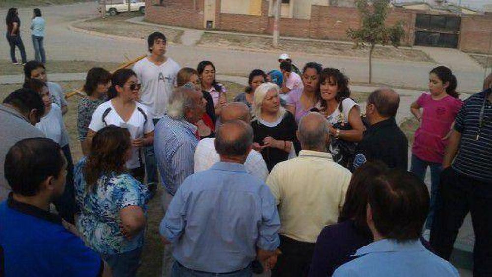 El IPV cedi� ante la presi�n vecinal y no aumentar� las cuotas en Lomas de Taf�  