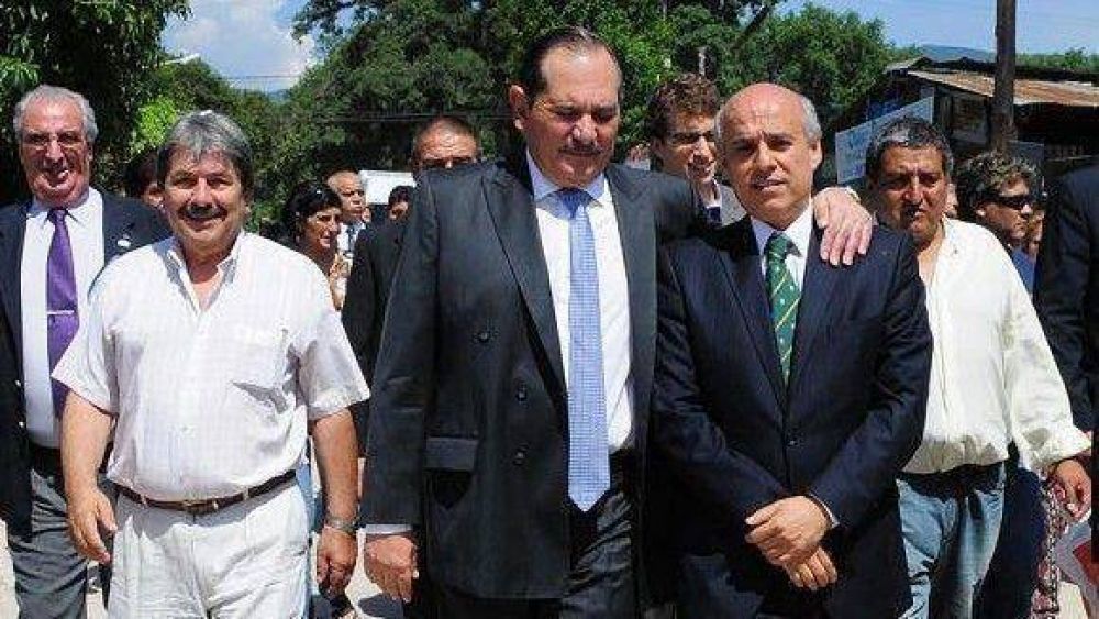 Alperovich anunci� que habr� un incremento en el Pacto Social  
