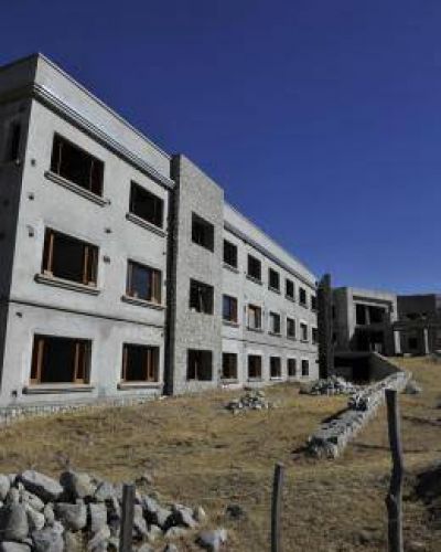 La empresa present� los aptos y dice que la obra est� en regla 