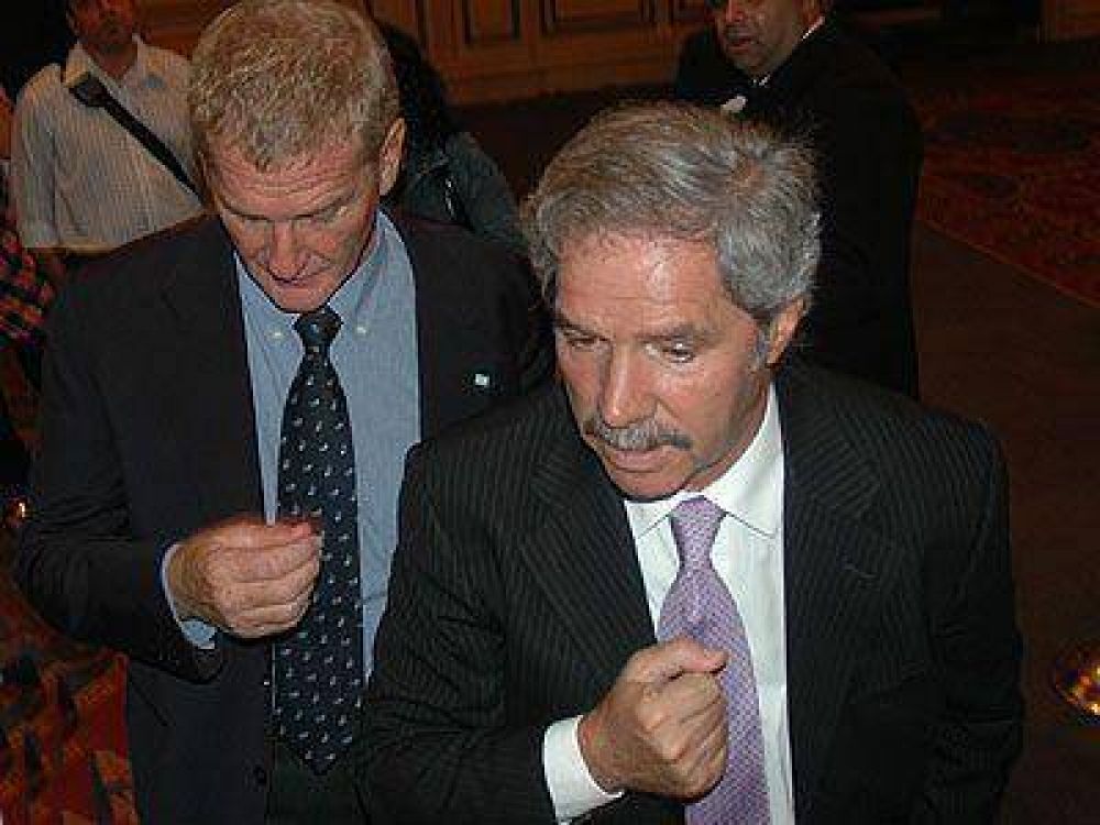 De Narv�ez y Sol� encabezar�n la lista del peronismo disidente 
