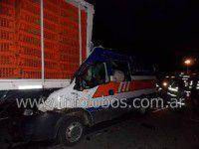 Fallecen 2 saladillenses en una colisi�n en Lobos