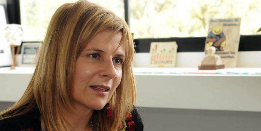 Saintout entre la indiferencia hacia Scioli y la "admiraci�n" por Mariotto