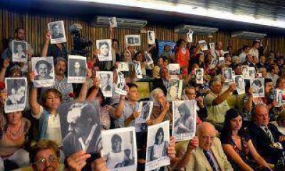 Califican como "hist�rico" al juicio de La Perla en C�rdoba