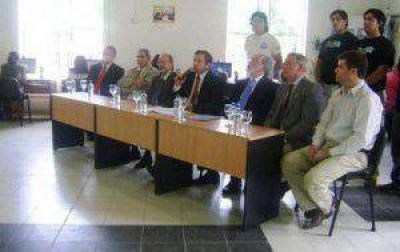 Habilitaron los primeros N�cleos de Acceso al Conocimiento tecnol�gico en la provincia