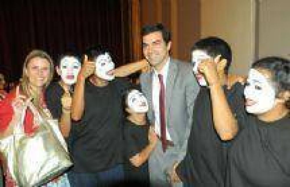 Juan Urtubey particip� del cierre de actividades por el D�a Mundial de Personas con Discapacidad
