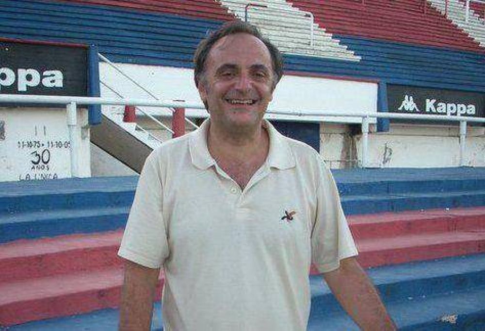 Molinos: �Sergio Massa es el gran art�fice de la reconstrucci�n del club�