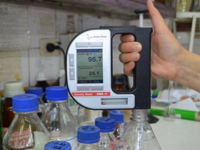 El INV compr� aparatos para medir la densidad del vino