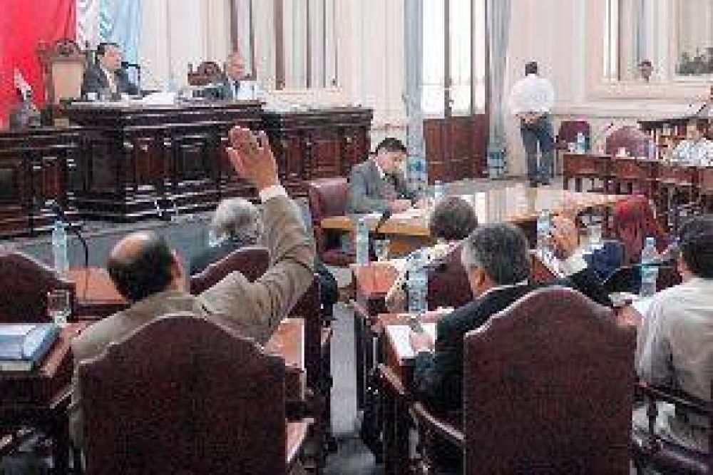 La Legislatura aprob� la ley del voto joven 