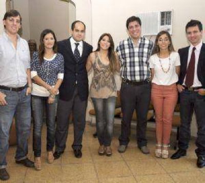 J�venes abogados renovar�n sus autoridades este viernes 