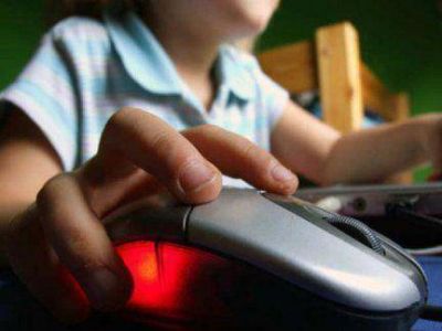 Preceptor acusado de tener relaciones con alumna se tom� licencia