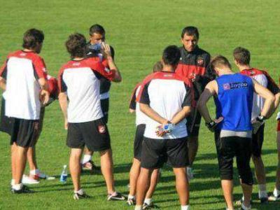 Patronato: tres cambios para visitar a Independiente Rivadavia