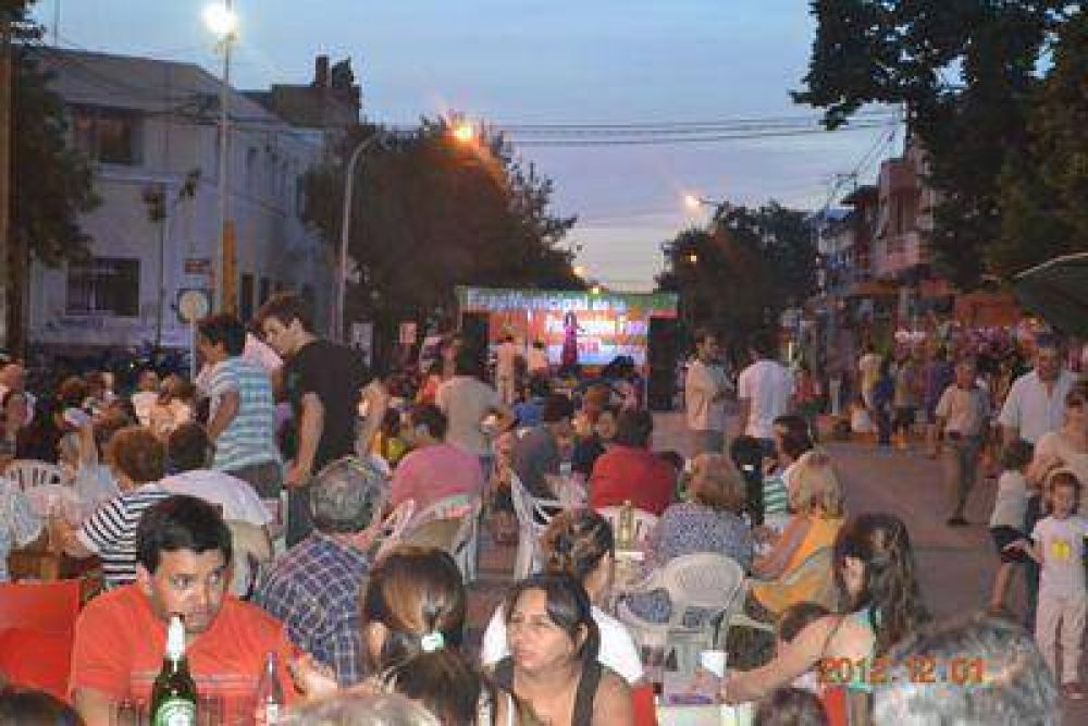 Se realiz� el domingo la  cuarta Expo Municipal  de la Producci�n Familiar