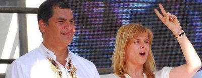 Correa critic� rol de corporaciones y el de los "monopolios medi�ticos"