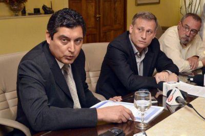 Carlos Paz: Avil�s dijo que se desaparecieron varias deudas