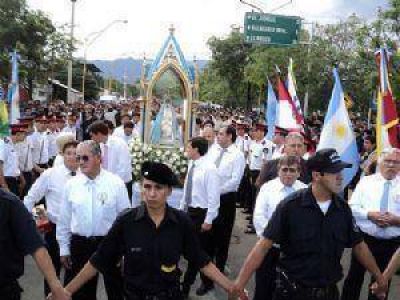 Controles y limpieza en la ciudad por las festividades marianas