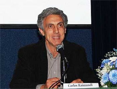 Raimundi: "Clar�n va ensuciar el clima del pa�s hasta �ltimo momento, para preservar sus intereses monop�licos"