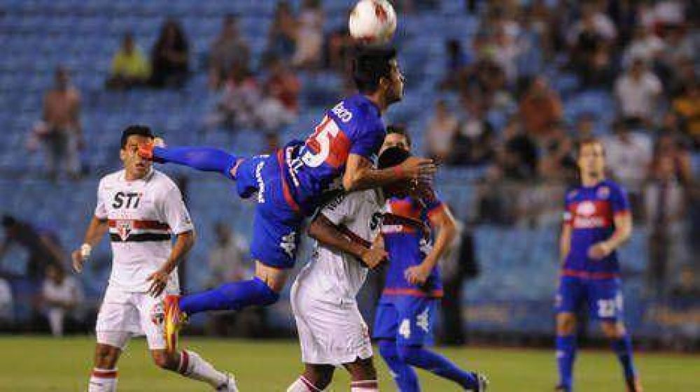 Tigre no pudo quebrar a San Pablo y el t�tulo se definir� en Brasil