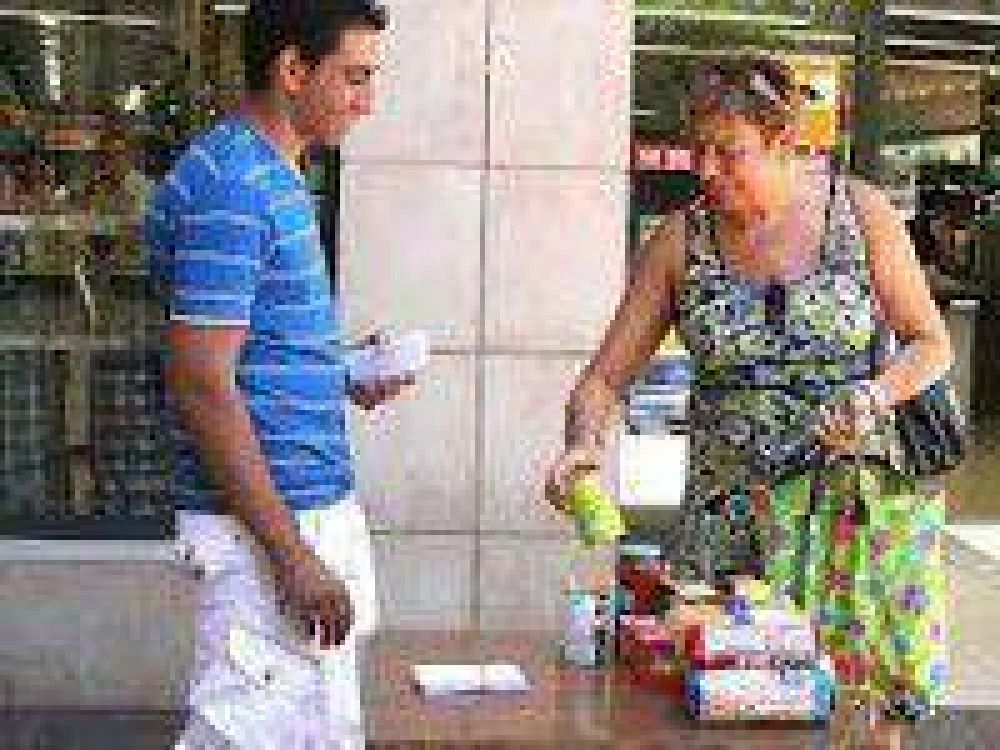 Campa�a Kilos Bajados, Kilos Donados