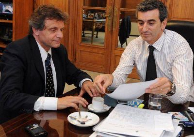 Reuni�n de Gustavo Pulti con Florencio Randazzo