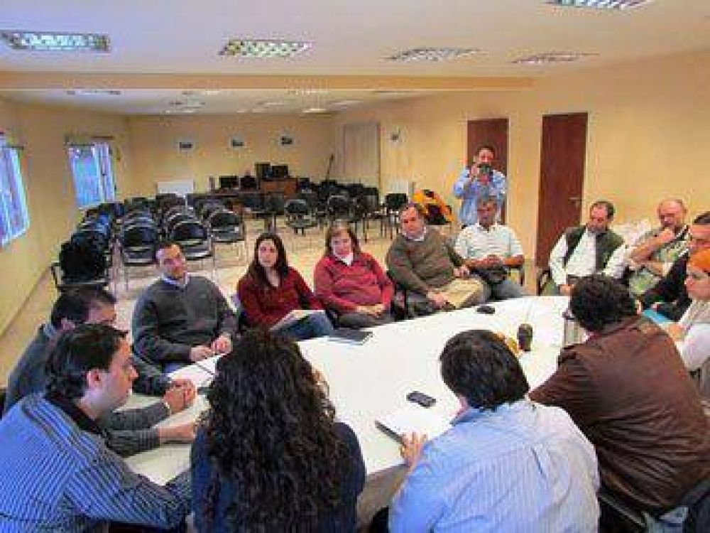 Intentan definir postura ante la provincia por inseguridad