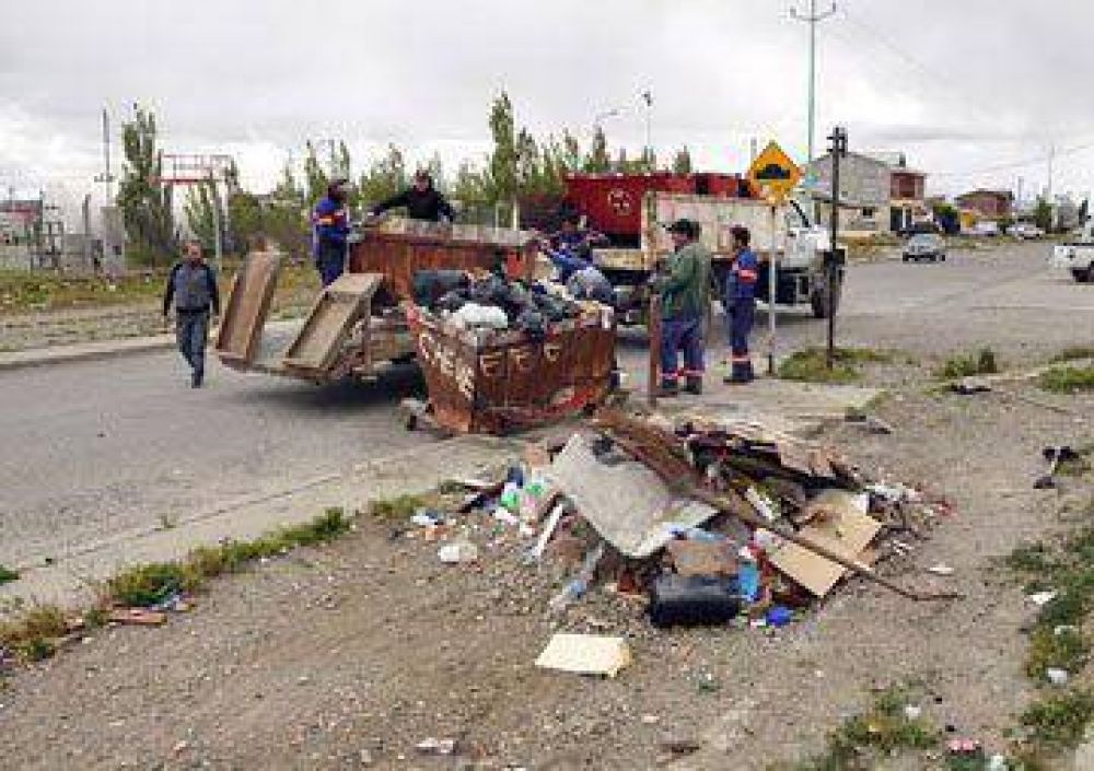 Saneamiento en barrio 499