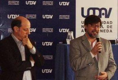 UNDAV: Jorge Calzoni cerr� la 1� Jornada de la Red Interuniversitaria de Inclusi�n Educativa