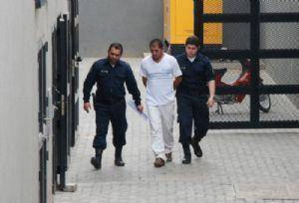 Se abstuvo de declarar el remisero Anch�val 