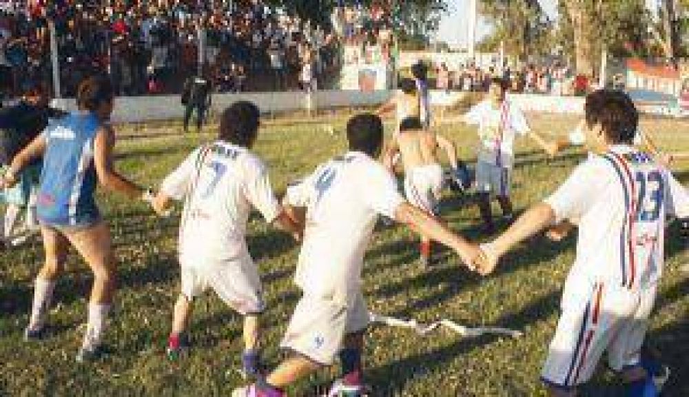 Uni�n Santiago se qued� con el t�tulo del torneo Anual 2012 