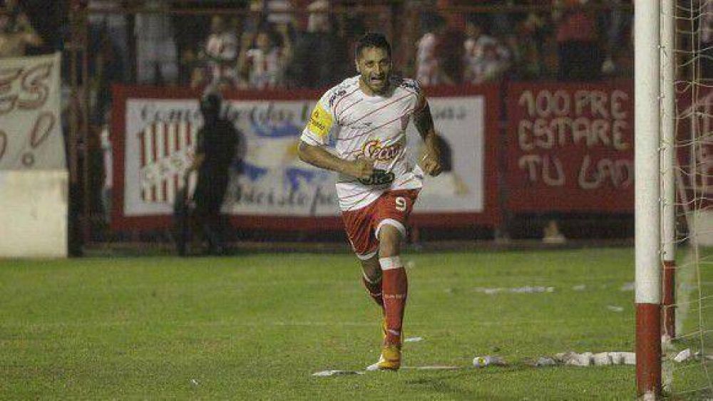 San Mart�n gole� a San Jorge y contin�a en la Copa Argentina  
