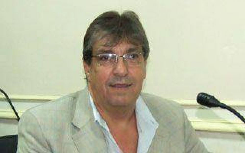LAN�S: �No votar a favor del aumento, hubiese sido desfinanciar al Ejecutivo�