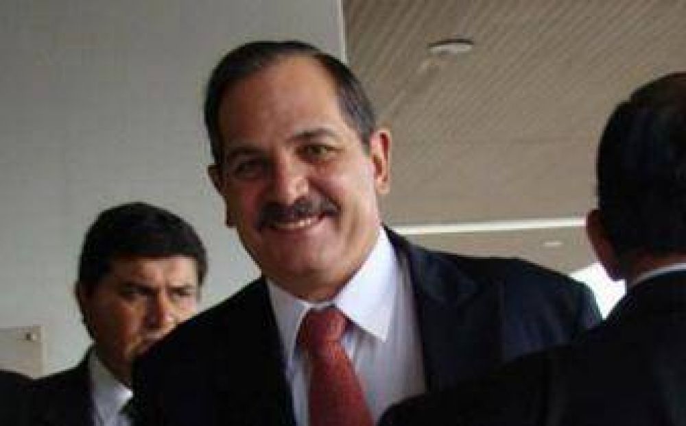 Alperovich: �Tucum�n tiene que ser el eje del norte� 