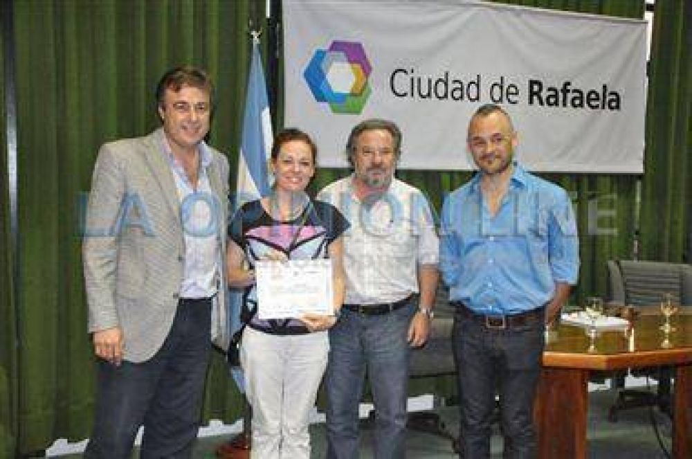 Ratifican pol�tica cultural y anuncian m�s aportes