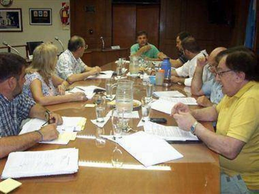 F�rrea defensa del PJ a la suba del 25% de la tasa