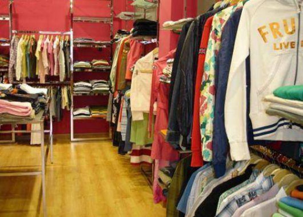 "La gente compra para que su plata no se deval�e"