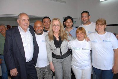 An�bal Regueiro y Alicia Kirchner inauguraron obras