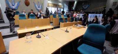 Santa Cruz: La C�mpora le vaci� la sesi�n a Peralta y ahora corre riesgo el aguinaldo
