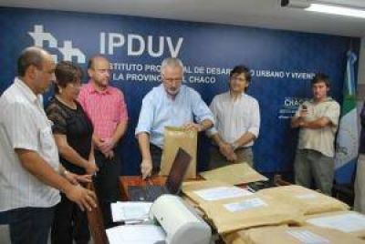 Se realiz� mega licitaci�n de 2950 viviendas que prev� una inversi�n de $ 556.350.010