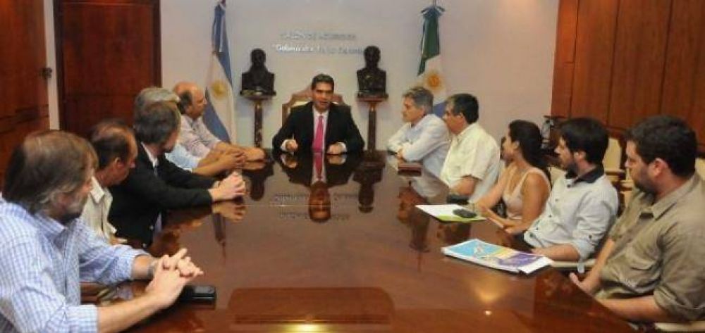 En 15 d�as reinician el dragado del Riacho Barranqueras