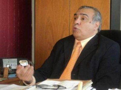 El fiscal L�rtora asest� un golpe al ment�n de Sotelo