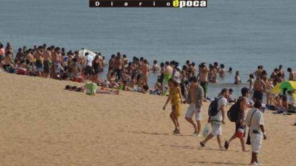 Habilitan playas con cumbia, carnaval y DD.HH.