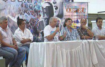 Ley de Medios: Tema de conferencia con amplio auditorio en la localidad de Laguna Blanca