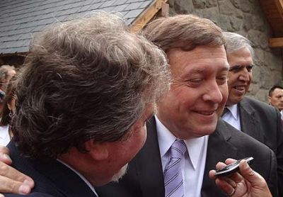 Weretilneck y un ambiguo respaldo contra la persecuci�n a la prensa