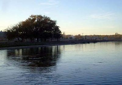 Cinco Saltos: Avances de obra en canal de riego, con inversi�n por $18 millones